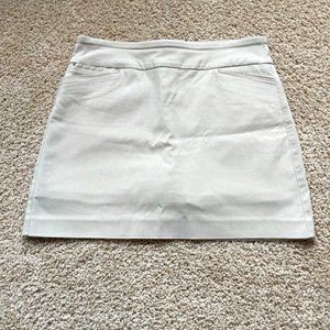 Attyre Tan/Beige Skort size 6.  EUC